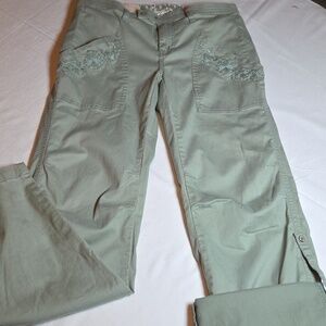 Y2K Candie's Sage Green Embroidered Detail PANTS. SZ 7.